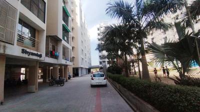 Project Image of 1134.0 - 1179.0 Sq.ft 2 BHK Apartment for buy in Gayatri Maitri Lake View