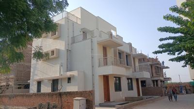 Project Image of 1613.83 - 1905.43 Sq.ft 4.5 BHK Bungalow for buy in Tirupati Aishwarya III