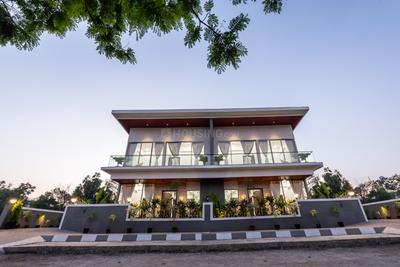 Project Image of 0.0 - 1598.23 Sq.ft 4 BHK Villa for buy in La Sierra