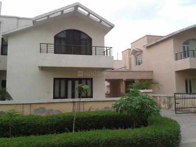 Project Image of 2000.0 - 2400.0 Sq.ft 3 BHK Villa for buy in Landmark Platinum Villas