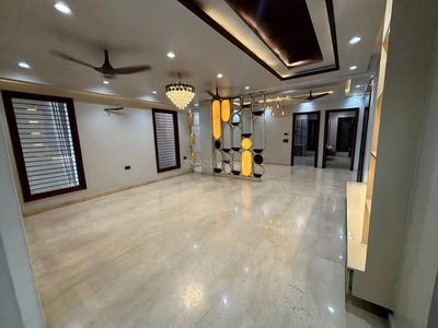 Project Image of 1250.0 - 4000.0 Sq.ft 3 BHK Builder Floor for buy in Rudra Homes