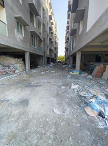 Project Image of 1101.0 - 2202.0 Sq.ft 2 BHK Apartment for buy in Russel Lions Gate