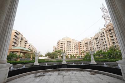 Project Image of 530.34 - 1274.77 Sq.ft 2 BHK Apartment for buy in Tharwani Solitaire Phase III