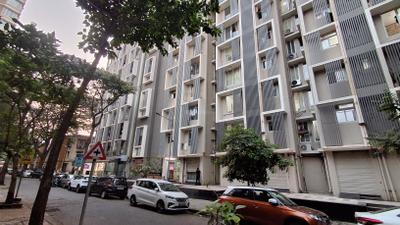 Project Image of 375.0 - 1105.0 Sq.ft 2 BHK Apartment for buy in Hubtown Harmony A Wing