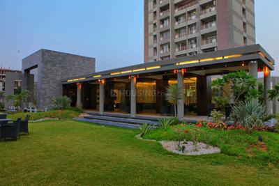 Iscon Heights Landscaped Gardens 2