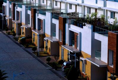 Project Image of 2329.31 - 3291.28 Sq.ft 3 BHK Villa for buy in VRR Golden Enclave Phase III