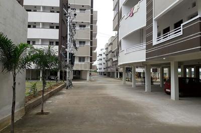 Project Image of 1225.0 - 1600.0 Sq.ft 2 BHK Apartment for buy in Bhatia Pearl Heights