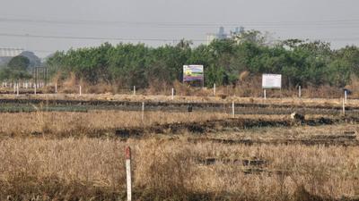 Media Solutions Plot 1