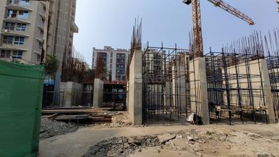 Project Image of 591.0 - 702.0 Sq.ft 2 BHK Apartment for buy in Royal Lagoon E Wing