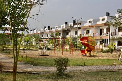 Project Image of 1128.0 - 2950.0 Sq.ft 2 BHK Villa for buy in Parthivi Province