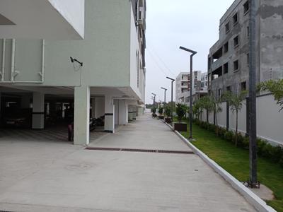 Project Image of 1105.0 - 1535.0 Sq.ft 2 BHK Apartment for buy in Lalitha Divine County