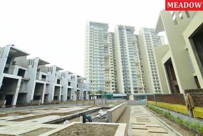 Project Image of 0.0 - 5000.0 Sq.ft 5 BHK Villa for buy in Meadows Villa