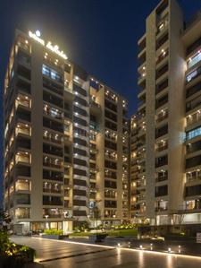 Project Image of 1126.0 - 1297.44 Sq.ft 3 BHK Apartment for buy in Shreepad Infinia