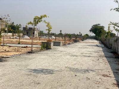 Project Image of 800.0 - 1600.0 Sq.ft Residential Plot Plot for buy in Sushamana Sai East Mango Meadows