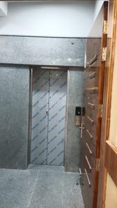 Sunder Luxury Floors 57 Lift(s) 1