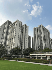Project Image of 733.67 - 1159.38 Sq.ft 2 BHK Apartment for buy in Kolte Patil Little Earth Kiwale Building B7