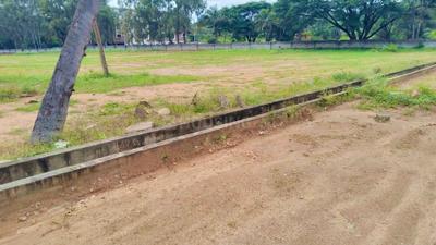 Project Image of 1200.0 - 2400.0 Sq.ft Residential Plot Plot for buy in Erayaa Indranee Lake View