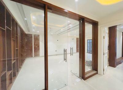 Project Image of 3600.0 - 4200.0 Sq.ft 4 BHK Builder Floor for buy in RR Ultra Luxury Floors