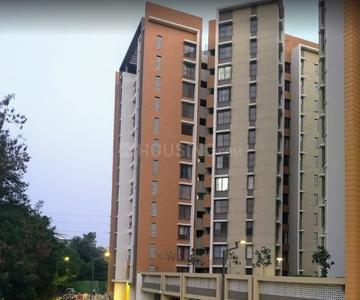 Gallery Cover Pic of Pride Purple Park Ivory Phase III