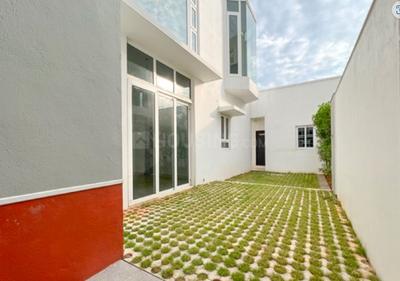 Project Image of 3050.0 - 3700.0 Sq.ft 4 BHK Villa for buy in Vision Persimmon Square