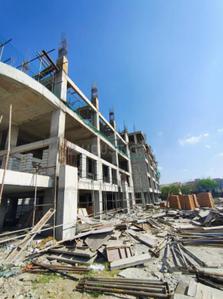 Project Image of 1101.0 - 2202.0 Sq.ft 2 BHK Apartment for buy in Russel Lions Gate