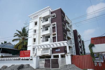 Project Image of 1034.0 - 1517.0 Sq.ft 2 BHK Apartment for buy in West Minster