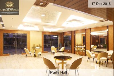 Project Image of 980.0 - 1895.0 Sq.ft 2 BHK Apartment for buy in Samridhi Grand Avenue Iconic Tower