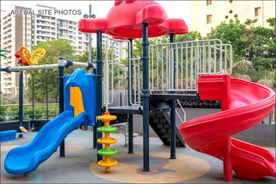 Project Image of 747.45 - 828.07 Sq.ft 2 BHK Apartment for buy in Nahar F Residences II E