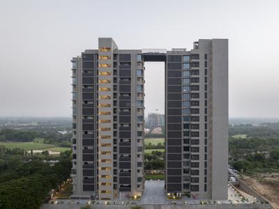 Project Image of 3501.0 - 4664.0 Sq.ft 4 BHK Apartment for buy in The Storeys Golf Coast