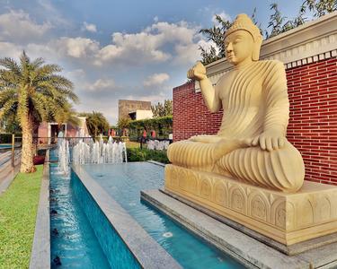 Project Image of 837.0 - 3637.0 Sq.ft 1 BHK Apartment for buy in Omaxe The Resort