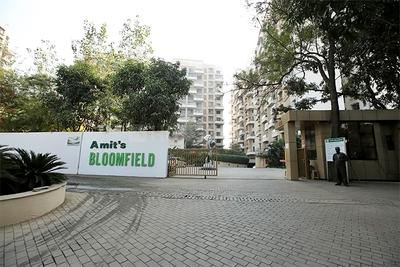 Project Image of 567.0 - 1070.79 Sq.ft 1 BHK Apartment for buy in Amit Bloomfield Phase III J And K Building