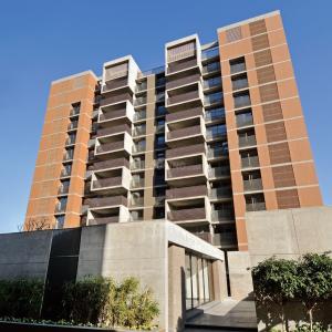 Project Image of 3060 Sq.ft 4 BHK Apartment / Flat for sale in Gurukul for Rs. 30000000