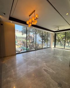 Project Image of 0.0 - 2250.0 Sq.ft 4 BHK Builder Floor for buy in Kesar Platinum Floors