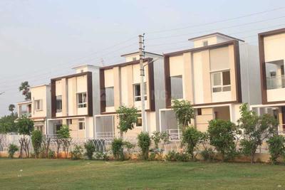 Gallery Cover Pic of Green Beverly Slopes