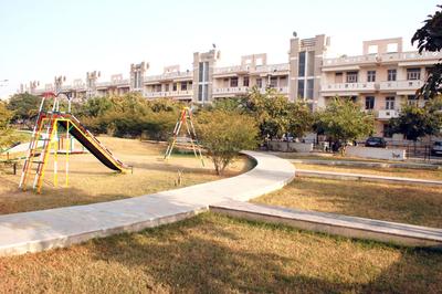 Project Image of 905.0 - 1530.0 Sq.ft 2 BHK Apartment for buy in Parsvnath Royale Floors