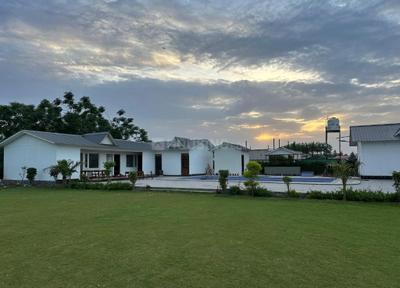 Project Image of 9000.0 - 36000.0 Sq.ft Residential Plot Plot for buy in Vats Farmhouse