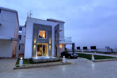 Project Image of 2095.0 - 3472.0 Sq.ft 3 BHK Villa for buy in Bluejay Nine Forum