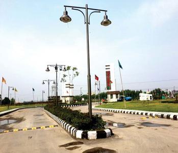 Project Image of 6693.0 - 7999.0 Sq.ft Residential Plot Plot for buy in Parsvnath City