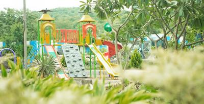 Project Image of 857.0 - 915.0 Sq.ft 3 BHK Apartment for buy in Axis Whistling Meadows A II