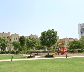 Project Image of 1020.0 - 3150.0 Sq.ft 2 BHK Apartment for buy in Emaar Emerald Floors