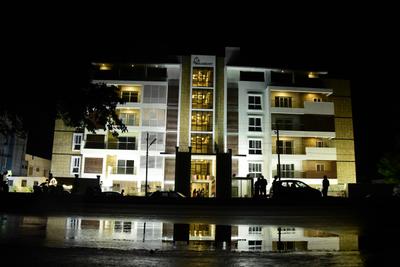 Project Image of 1374.0 - 2288.0 Sq.ft 2 BHK Apartment for buy in Paramount Siddhartha