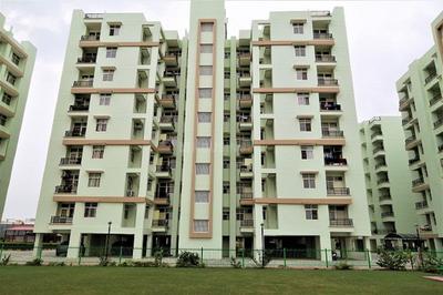 Project Image of 964.0 - 1970.0 Sq.ft 2 BHK Apartment for buy in REPL Rajvansh Residency