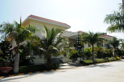 Project Image of 0.0 - 1753.0 Sq.ft 3 BHK Villa for buy in Bizpro Golden Mile Villa