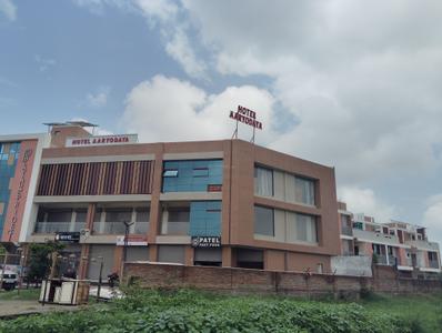 Project Image of 1318.14 - 1690.15 Sq.ft 1 BHK Villa for buy in Platinum Pride