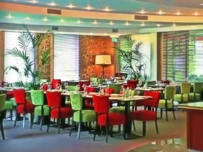 Project Image of 530.34 - 1274.77 Sq.ft 2 BHK Apartment for buy in Tharwani Solitaire Phase III