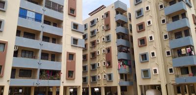 Project Image of 1000.0 - 1570.0 Sq.ft 2 BHK Apartment for buy in Swastik Landmark