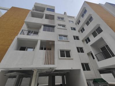 Project Image of 694.0 - 1462.0 Sq.ft 1 BHK Apartment for buy in Raja Four Squares