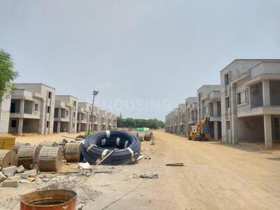 Project Image of 3900.0 - 3900.001 Sq.ft 4 BHK Triplex for buy in Sansa County