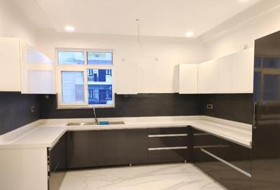 Swastik High End 275 Sqyd Kitchen 1