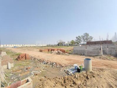 Project Image of 0.0 - 1355.0 Sq.ft 3.5 BHK Villa for buy in Aaradhya Springs